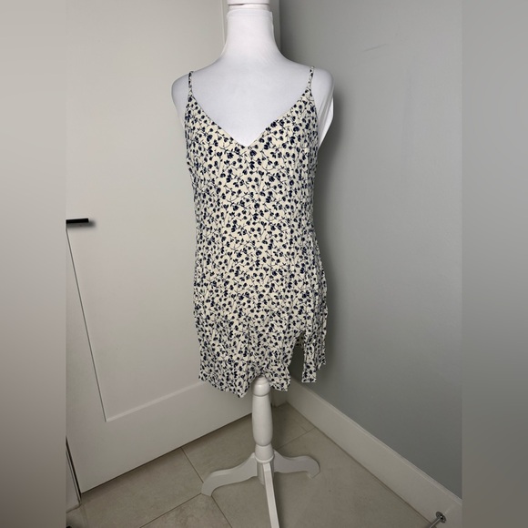 Reformation Marlowe Mini Slit Dress - Picture 3 of 8